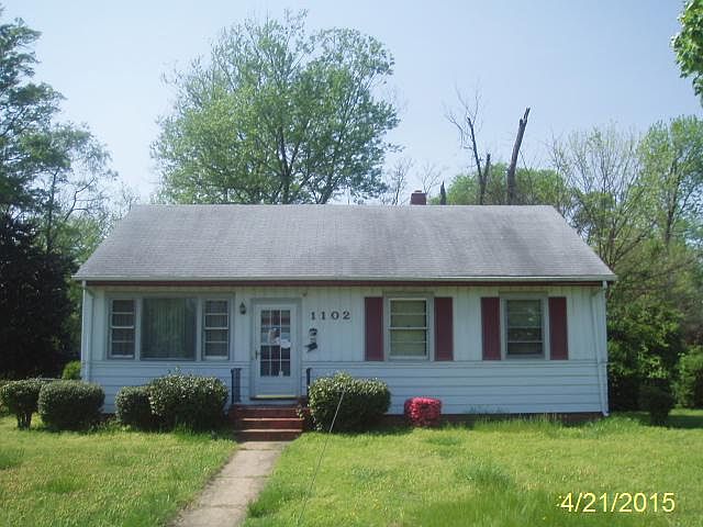1st image of 1102 Carrolton St