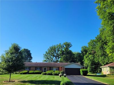 555 Fairway Dr, Indianapolis, IN, 46260
