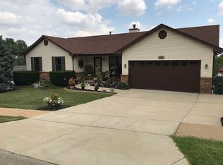 3268 Rosedale Dr, Arnold, MO 63010