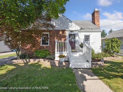 825 Merrill St, Lansing, MI, 48912