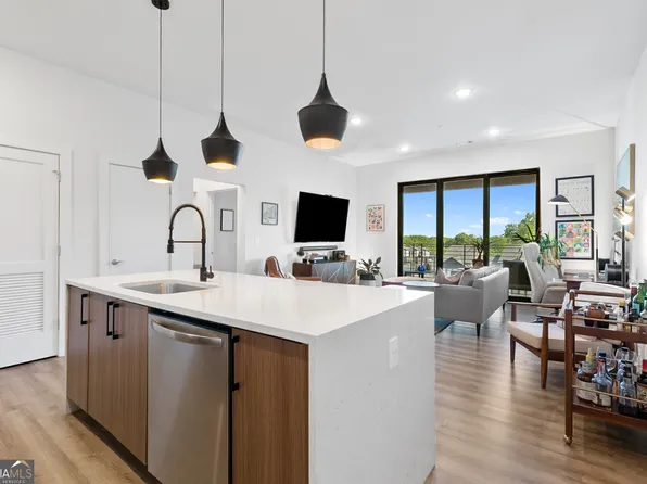 112 Rogers St #410, Atlanta, GA 30317