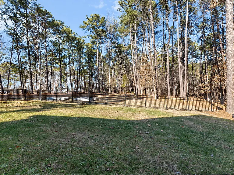 3828 Hickory Manor Dr — Photo 62