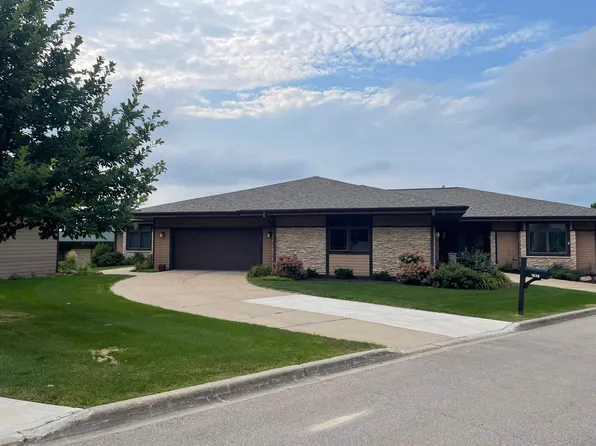 1838 Breezy Trl, Verona, WI 53593