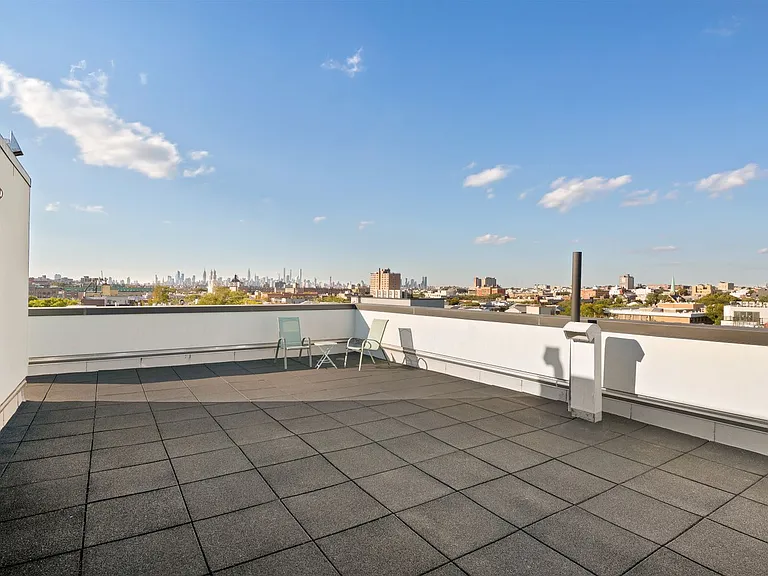 1229 Putnam Ave #4A — Photo 8