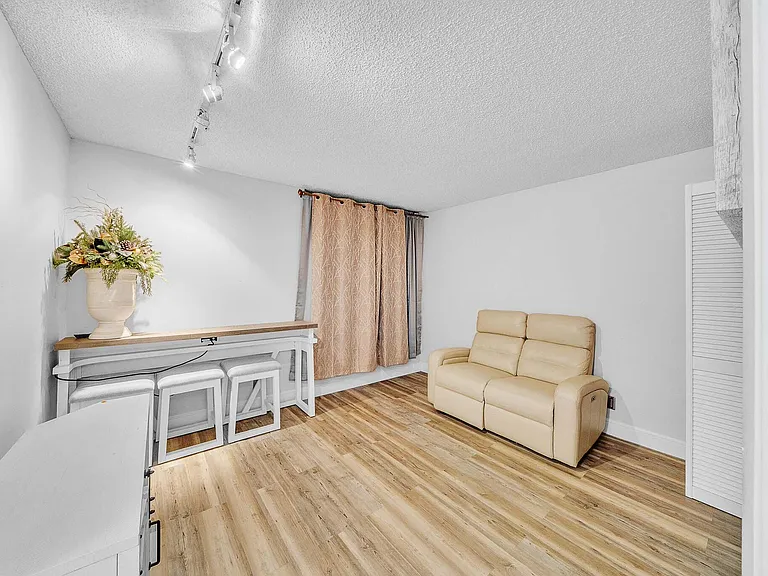 17 Royal Palm Way #3010 — Photo 15