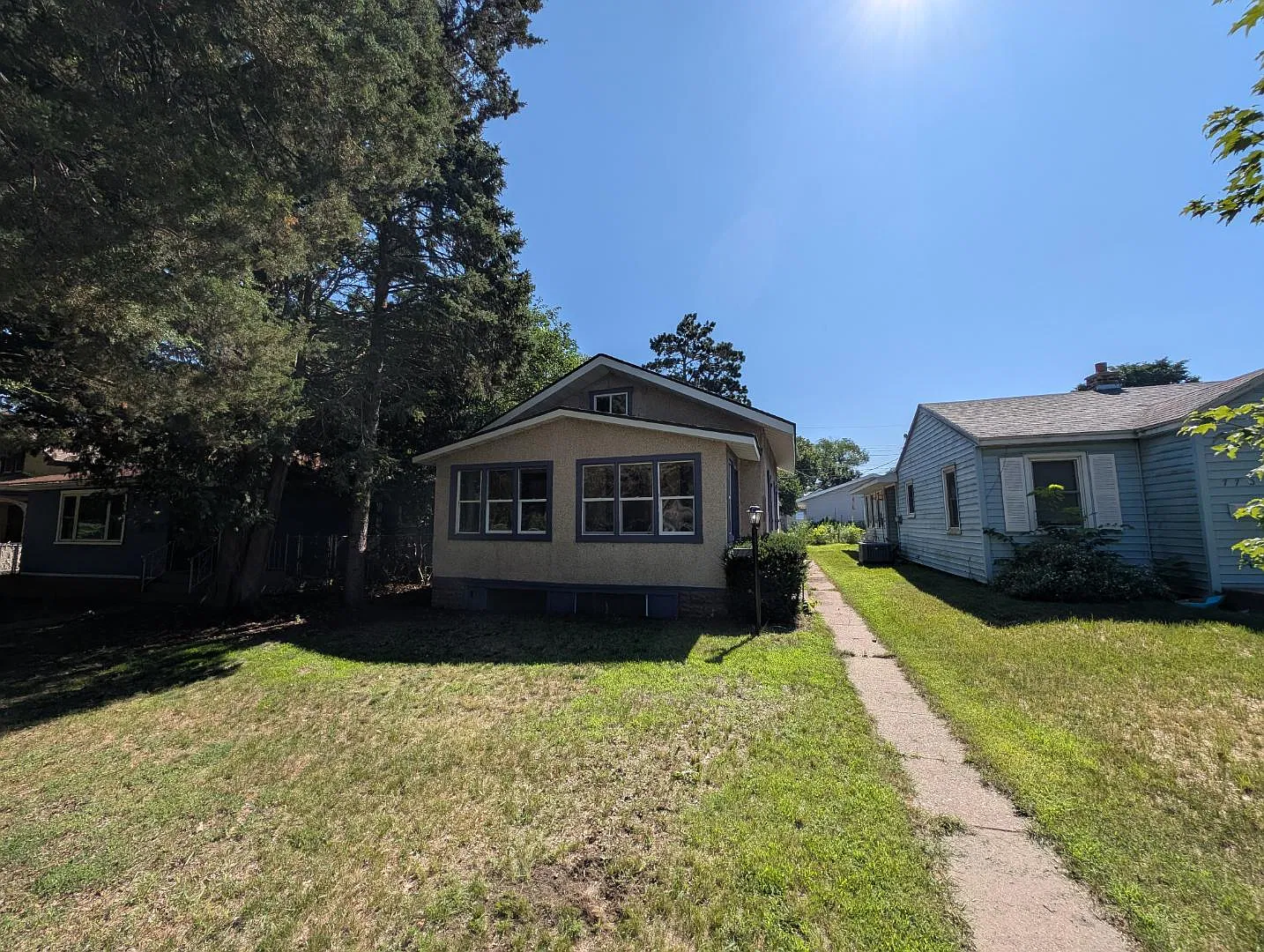 772 Hillview Ave — Photo 4