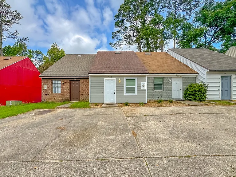 934 S Lipona Rd — Photo 40