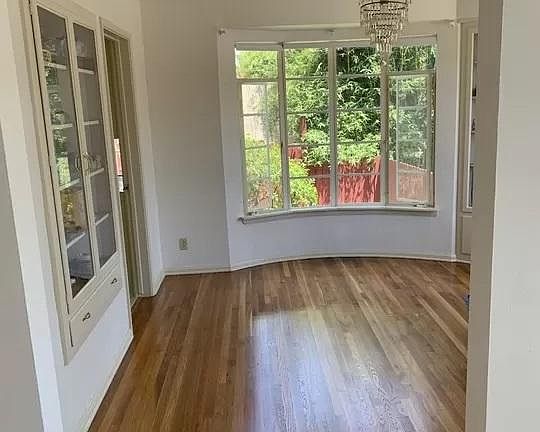3rd image of 10565 W Olympic Blvd
