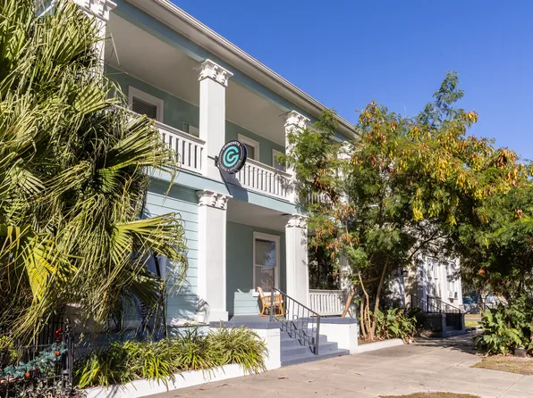 1908 Church St APT 7, Galveston, TX 77550