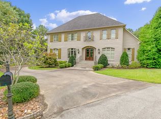 101 Garden Dr, Jackson, TN 38305