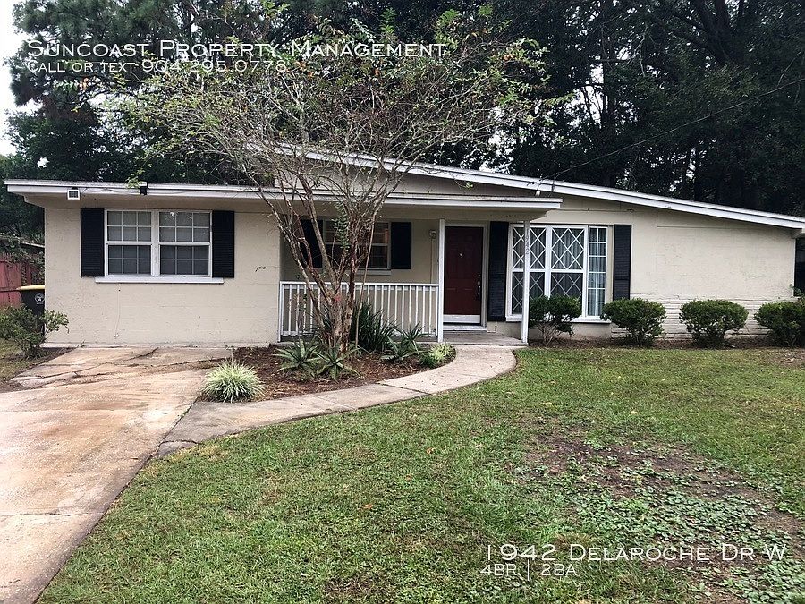 1st image of 1942 Delaroche Dr W