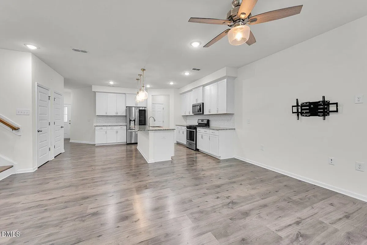 Building Photo - 1245 Grenshaw Dr