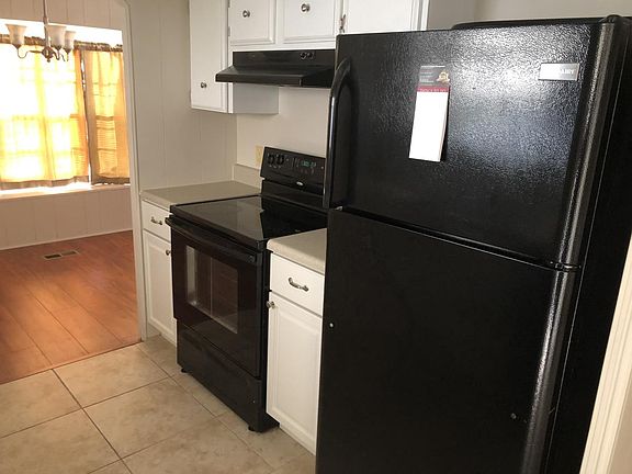 4th image of 149 Caloosa Lake Cir N