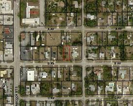 1st image of 26 W Avenue B