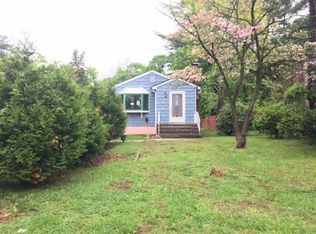 104 Brentwood Pkwy, Brentwood, NY 11717