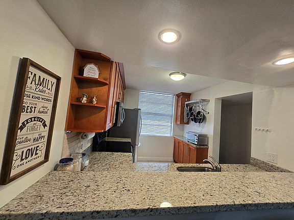 4th image of 1516 Whitehall Dr APT 103