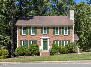 1 Leeward Ct, Durham, NC 27713