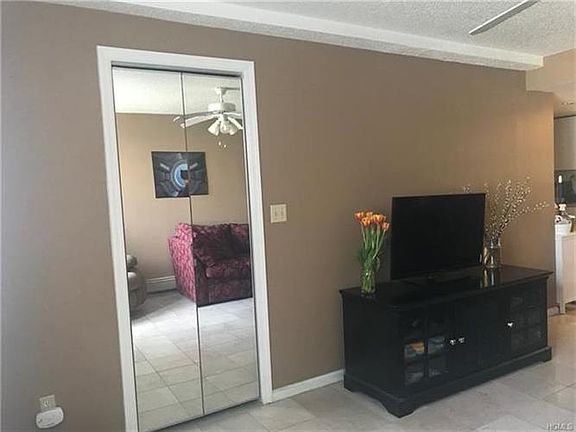 4th image of 140 Grace Church St APT Cc