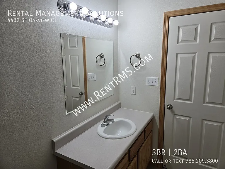 4432 SE Oakview Ct — Photo 25