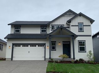 1087 NE Regan Hill Loop, Estacada, OR 97023