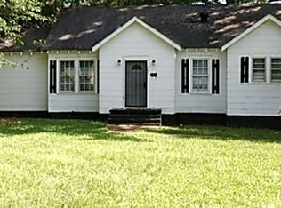 267 W Leavell Woods Dr, Jackson, MS 39212