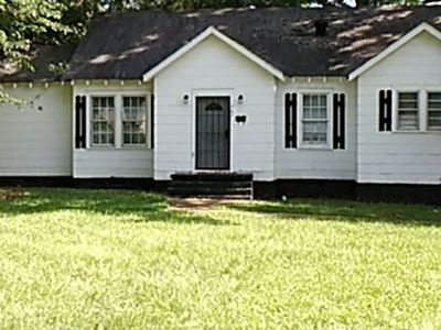267 W Leavell Woods Dr, Jackson, MS, 39212