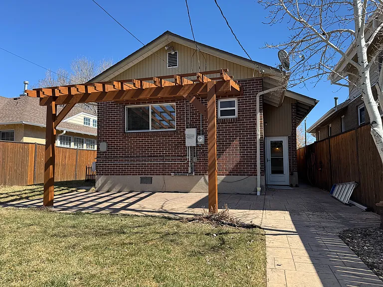 2673 Julian St — Photo 13