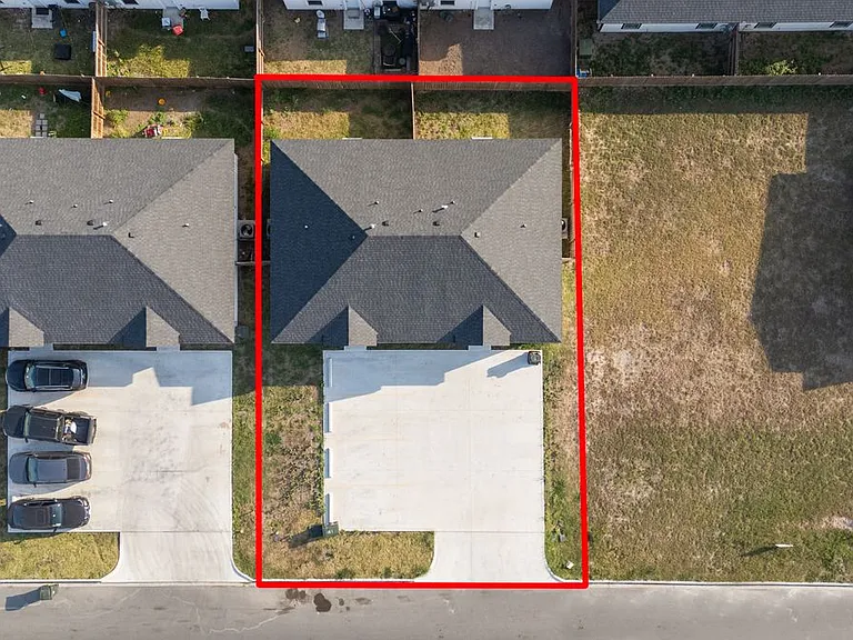 2428 N Valley Cir — Photo 14