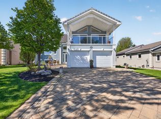 656 Aberdeen Blvd, Midland, ON L4R5N9