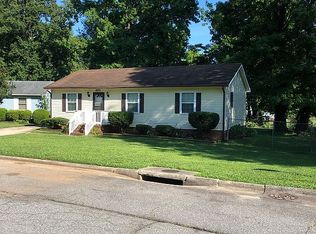 1708 Oneka Ave, High Point, NC 27260