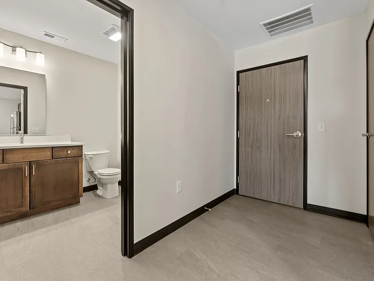 275 Lofts at Kingston Yard — Photo 14