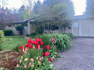 305 Rustic Pl, Eugene, OR 97401