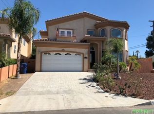 10504 Fernglen Ave, Tujunga, CA 91042
