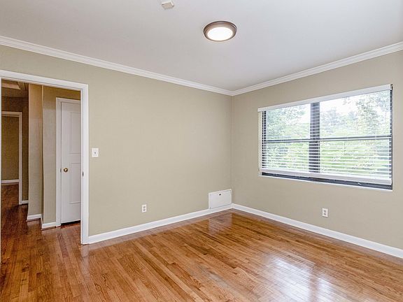 5th image of 5066 110th St
