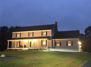 11 Knight Farm Rd, North Kingstown, RI 02852