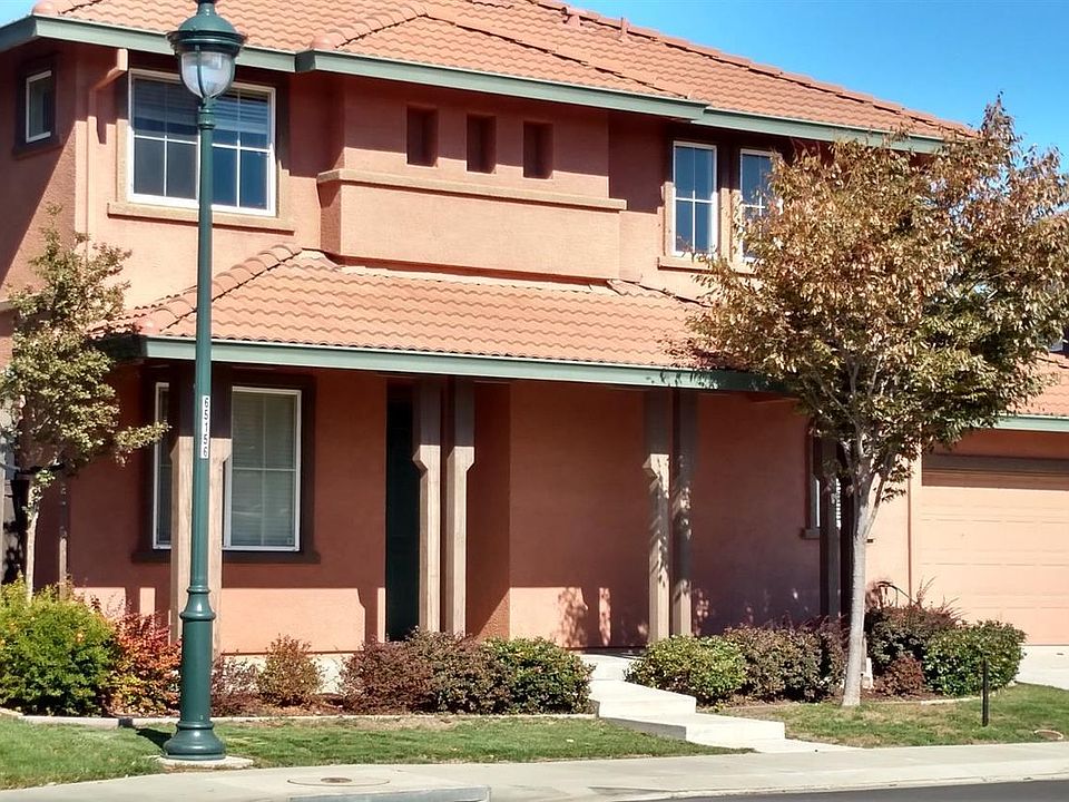 1st image of 236 Wimbledon Dr