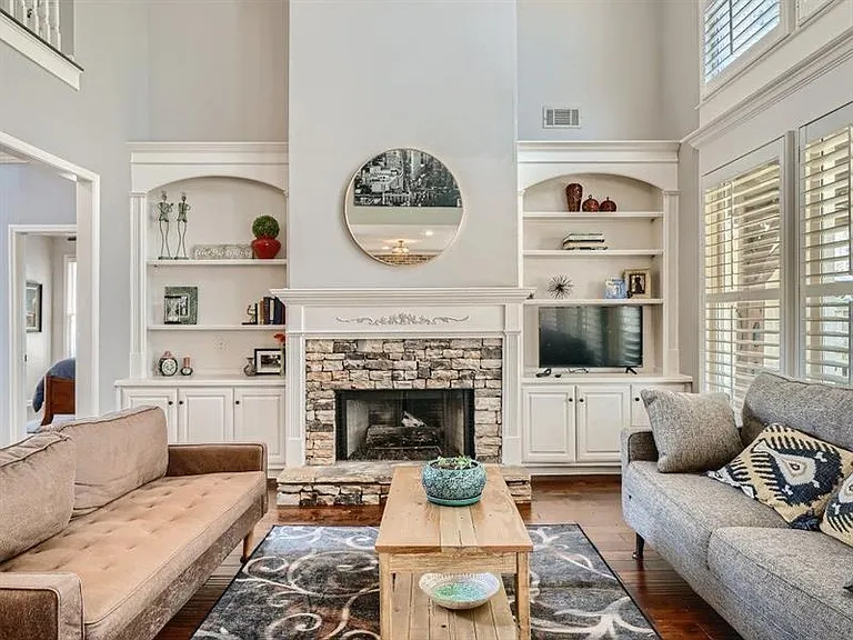 2575 Wild Iris Ln — Photo 5