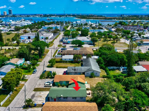 147 W 17th Street, Riviera Beach, FL 33404