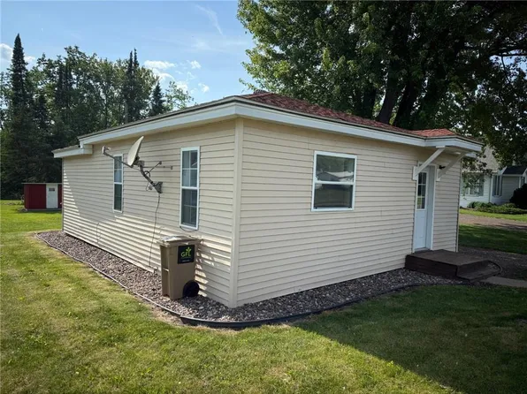 413 Pine Street, Cadott, WI 54727
