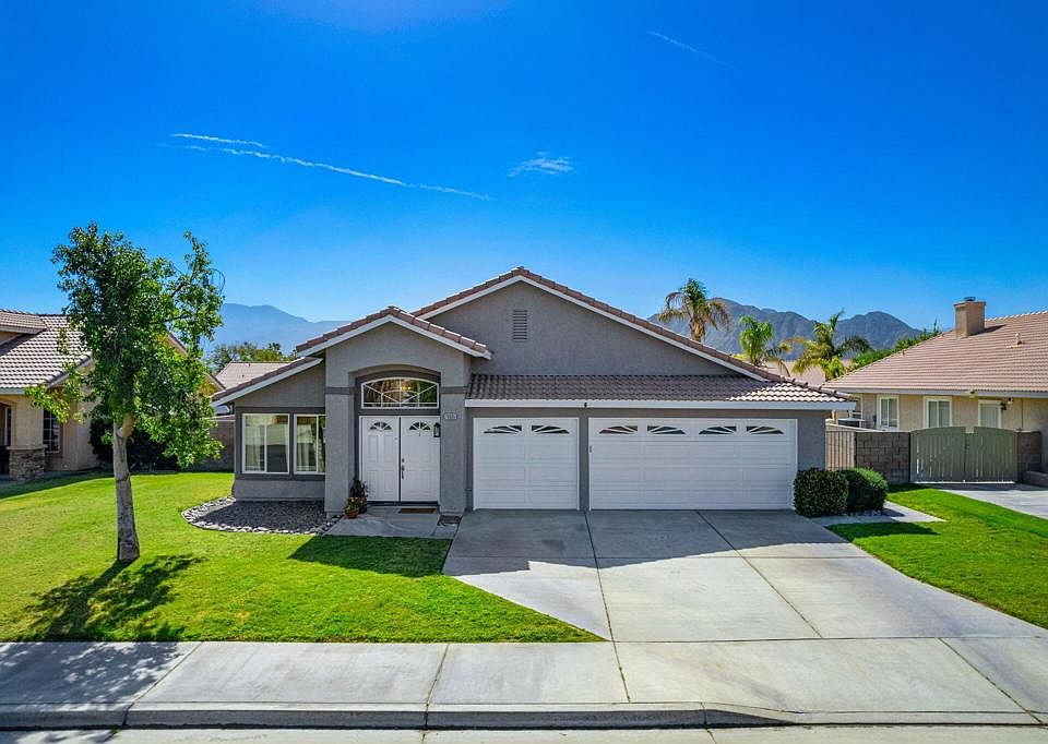 1st image of 78885 Sunbrook Ln