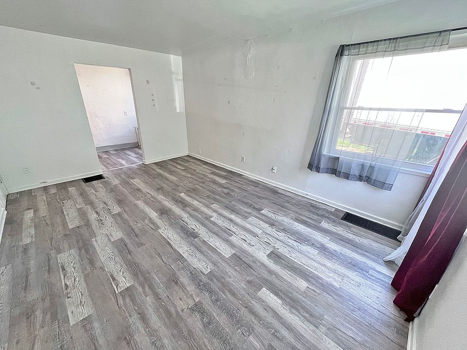 1st image of 1019 Old Orchard Ave #1