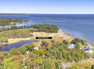 1650 Cedar Ln, Shady Side, MD 20764