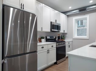 2639 W Carmen Ave #1, Chicago, IL 60625