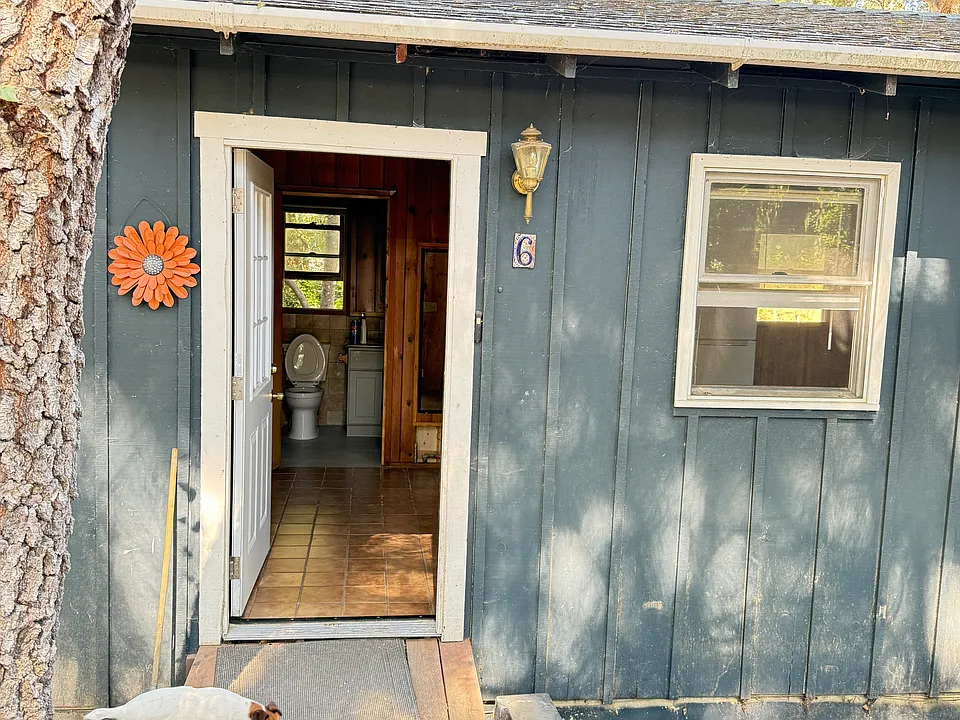 24 Grainger Ln #6