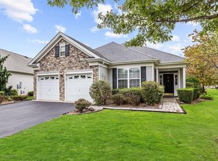 14 Banstead Way, Jackson, NJ 08527