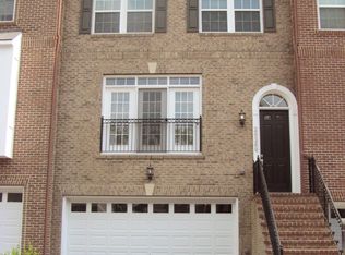 20260 Center Brook Sq, Sterling, VA 20165