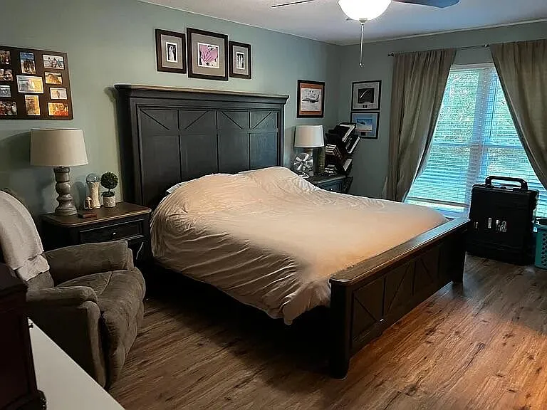 2 Crescent Ct — Photo 3