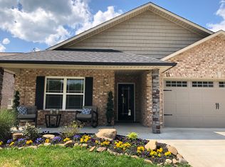 123 Ann Cove Ln, Powell, TN 37849