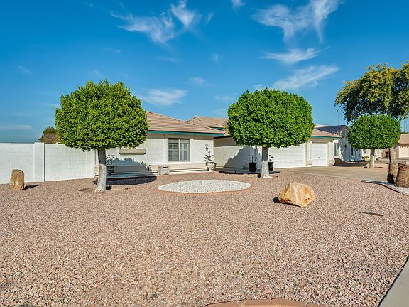 4th image of 8234 W Leyva Ln