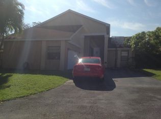 14736 SW 42nd Ter, Miami, FL 33185